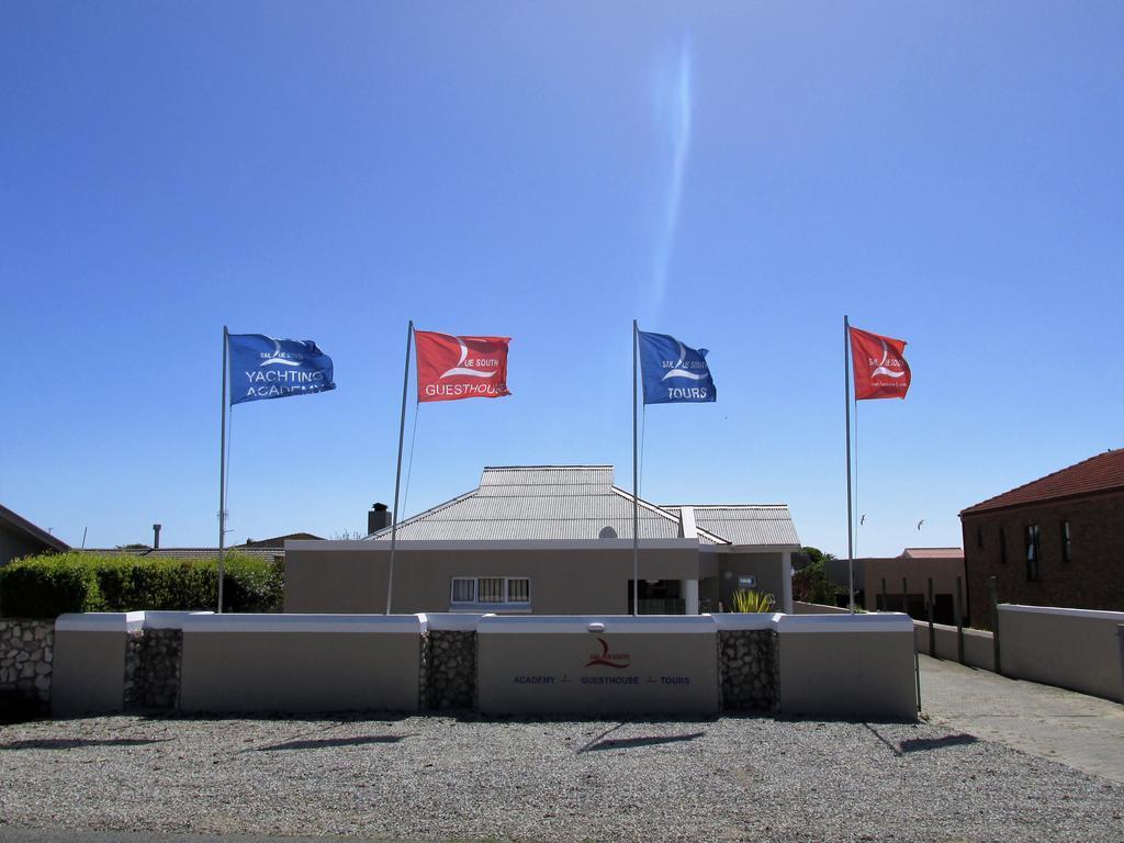 Due South Guest House Langebaan Exterior photo